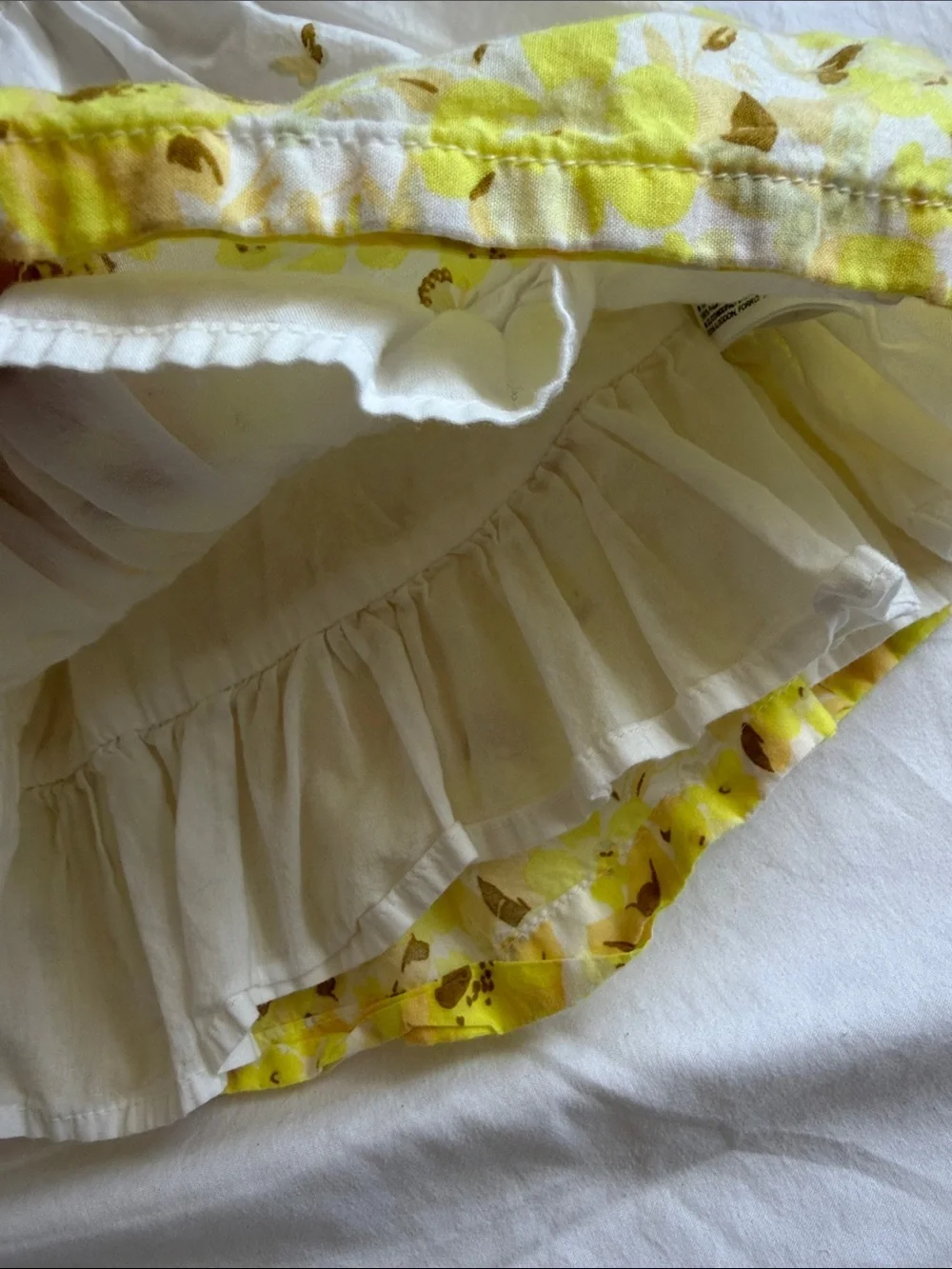 GAP Girls White Dress with Yellow Floral Ombre 3-6 months